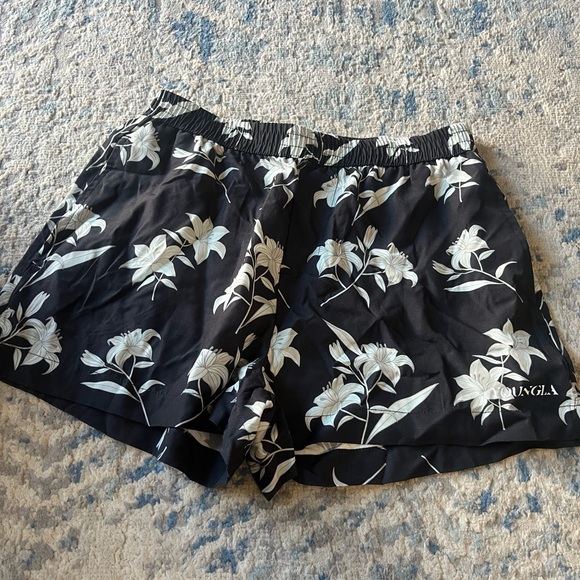 YoungLA paradise short black new small - Picture 2 of 4